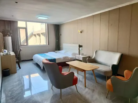 Ningyang Dongfang Business Hotel