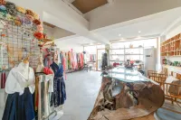 Floral Hotel·No.76 Designer Boutique Hotel (Huimin Street Branch, Zhonglou Subway Station, Xi'an)