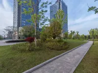 Elong Hotel (Lu'an Shuangchuang Building) Hotels in Lu'an