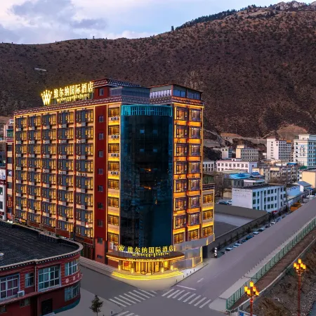 Zogonvillena International Hotel