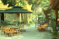 Story of the jade (Diecaishan Store, Xiangshan Scenic Spot, Two Rivers and Four Lakes)