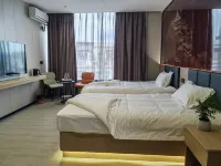 Laiman Hotel Hotels near New Huadu Supercenter (North to Fujian Yunxiao Salt Bureau)