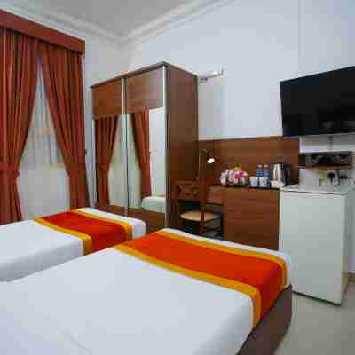 La Villa Hotel Rooms