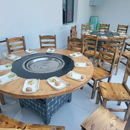 Yuanchang Hotel (Wudalianchi Scenic Area Branch)