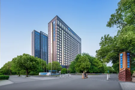 Wyndham Xuzhou East Отели в г. Сюйчжоу