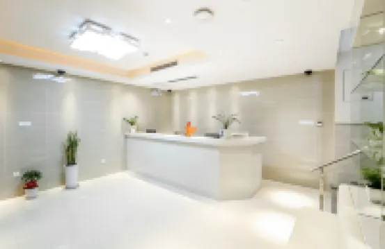 Zsmart Hotel (Shanghai West Nanjing Road Meilongzhen Plaza)