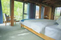 Shi Bingwu Guanshan Residential Homestay