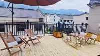Xianju Jingmu Nuanyang B&B (Shenxianju Visitor Center Branch) - جاكوزي