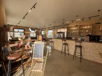 Northern Cottage - bar