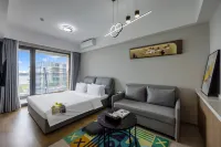 Guanlan Scenic Vacation Homestay (Poly Zizaihai) Hotels near Zhujiajian Daqingshan Scenic Spot