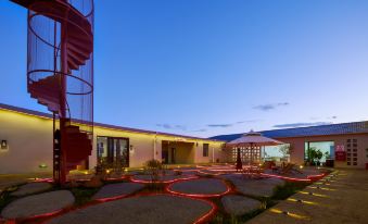 Chayouhouqi Ulanhada Yimeng Yimu Volcano Homestay