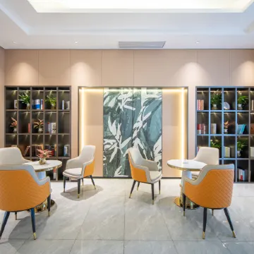 GreenTree Inn (Nanchang Railway Station Bayi Square Ding Road South Metro Station)