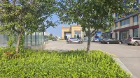 Zhongyue International Hotel - parking