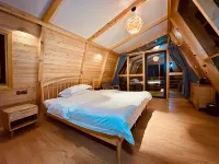 Bingchuan Jiaoxia Wild Luxury Homestay (Jinling)