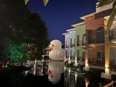 水岸森林休閑農場 鄰近水岸-森林物語可愛動物園區的酒店