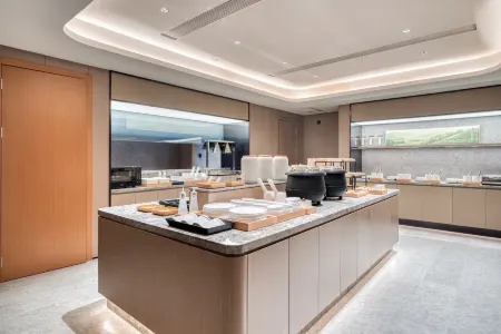 JI Shanghai Songjiang Sijing Metro Station Hotel Отели рядом с достопримечательностью «Shanghai University of Political Science and Law»