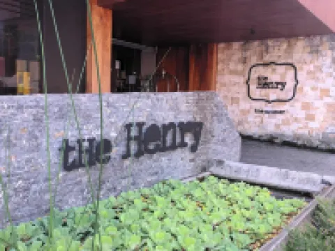 The Henry Hotel Roost Bacolod Hotels in Bacolod