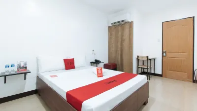 RedDoorz @ San Antonio Makati Các khách sạn ở Makati