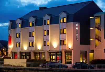 B&B HOTEL Le Mans Centre Cathédrale Hotels near Place des Jacobins
