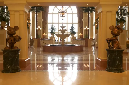 東京ディズニーランドホテル パブリックスペース Photos