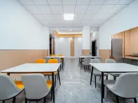 Nosedun Hotel (Dali High-Speed Railway Station Erhai Park) Hotels near Caicun