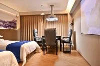 Bincheng Huanyue Hotel