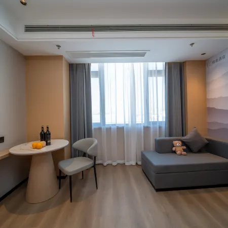 GEM Hotel (Feixi Yandian Baida Logistics Park)
