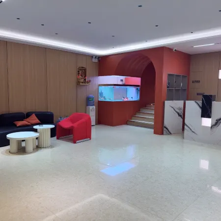 Shanwei Homeland Hotel (Xinli City Plaza)