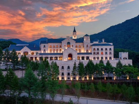 Xikang Wellness & Resort Benxi
