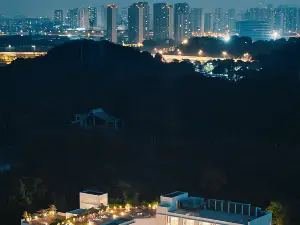 Nanjing Danxi · Zhenzhuquan Hot Springs Lakeside Mountain Lodge