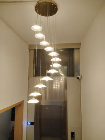 Xiushan Yunhai Business Hotel