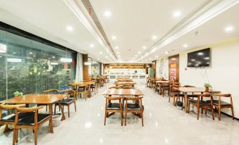 GEM Hotel (Huainan Chaoyang East Road Commercial and Cultural Plaza)