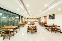 GEM Hotel (Huainan Chaoyang East Road Commercial and Cultural Plaza)