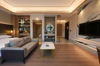 ChiYaLouHotel - balcony