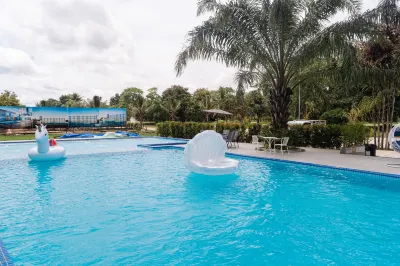 Baan Suan Khun Ta and Golf Resort Hotels in Warin Chamrap