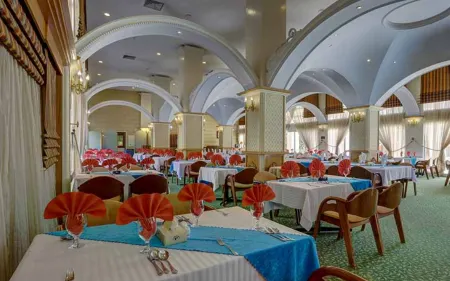 Homa 2 Mashhad Отели рядом с достопримечательностью «Мавзолей Имама Резы»