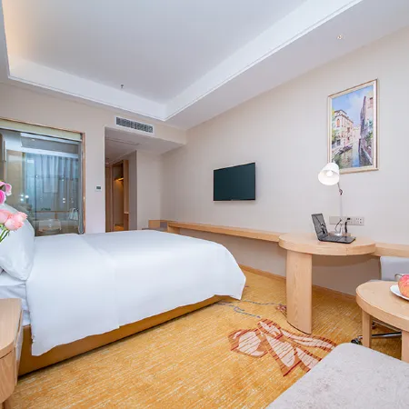 Vienna International Hotel Huangshi Yangxin Huaxia Lian Times Plaza Pedestrian Street Store）
