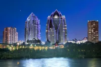 Mekong River Four Seasons Hotel (Splashing Square) - 2-Star