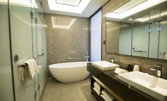 Huangyan International Hotel