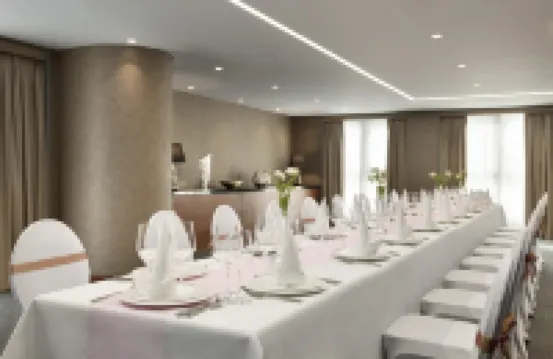 The First Collection Marina, Dubai, a Tribute Portfolio Hotel