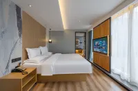 Cigle By Landison（ICEC of Eastern New Town NingBo） Hotels near Ningbo Science Exploration Center