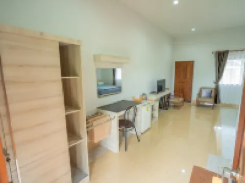 Ban Suan Bang Toei Villa Hotels in Sam Phran