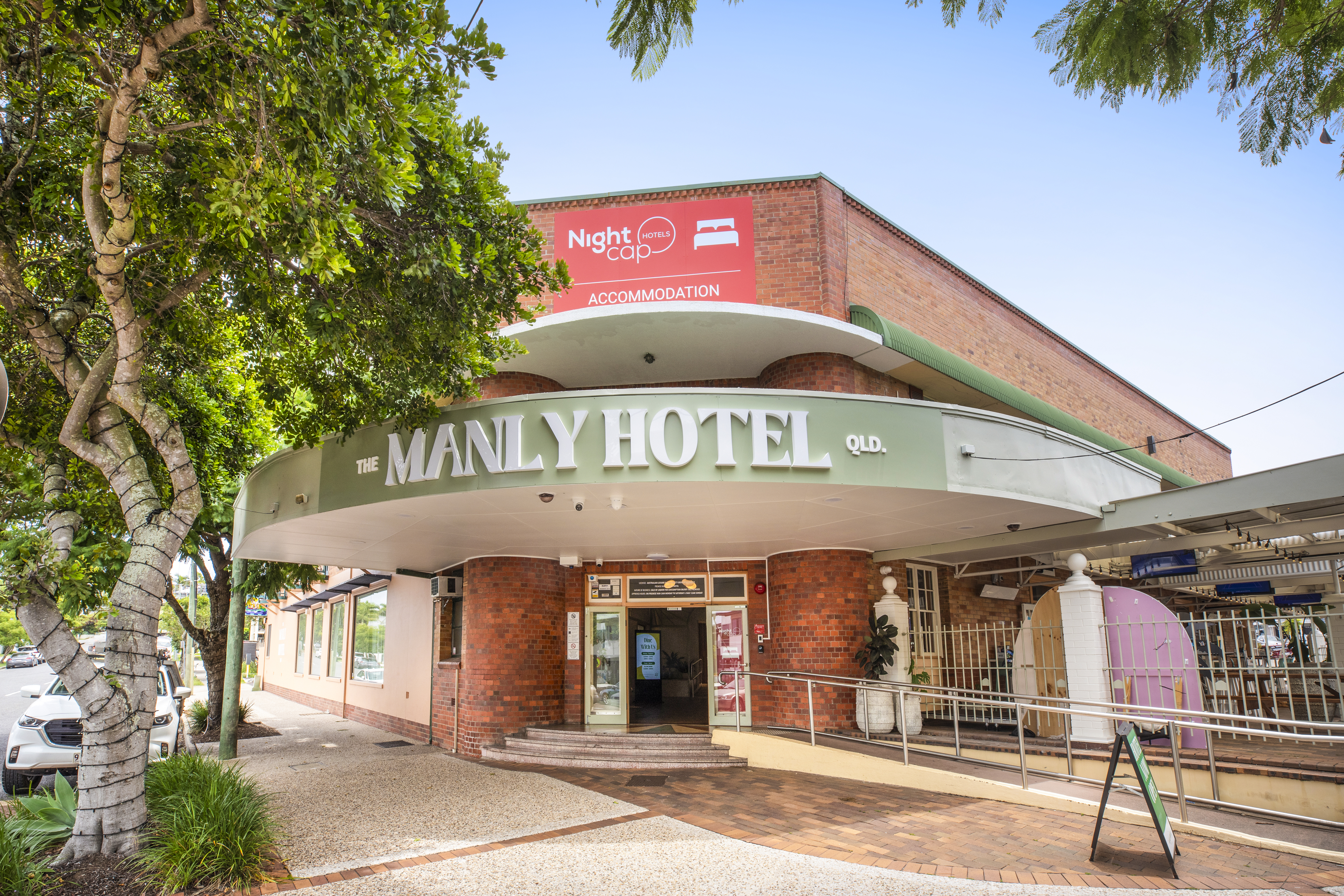 Nightcap at Manly Hotel Hotels in Wynnum West