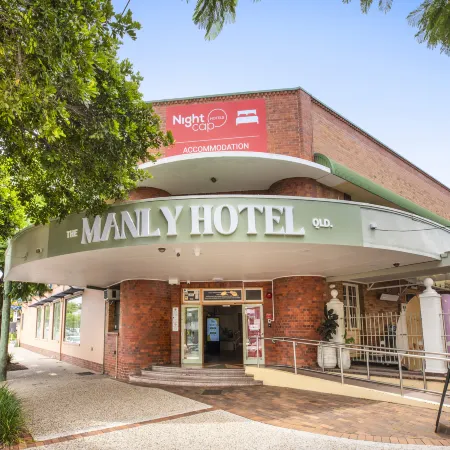 Nightcap at Manly Hotel