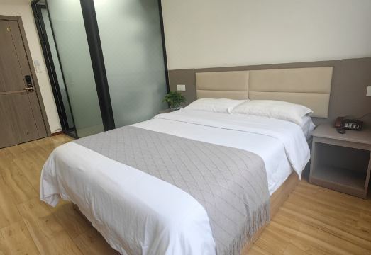 Youjia Business Hotel