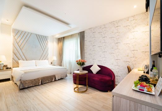 더 솔리트 호텔