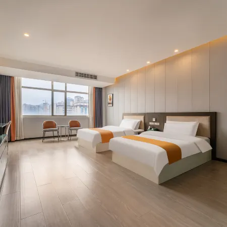 Xingyi Qigu Bokewan Hotel (Xingyi Mall Menglecheng Branch)