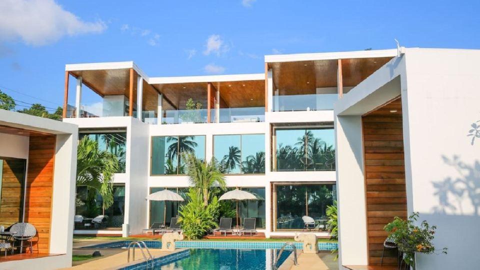 Zee Luxury Boutique Hotel