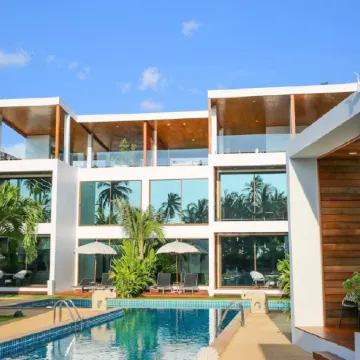 Zee Luxury Boutique Hotel