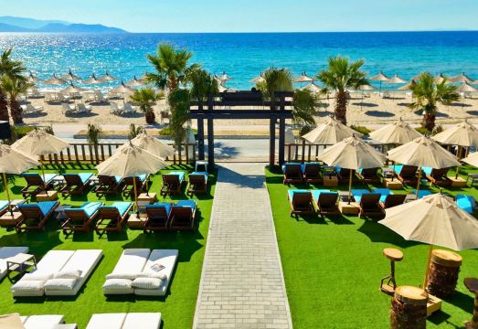 세븐포라이프 수영장